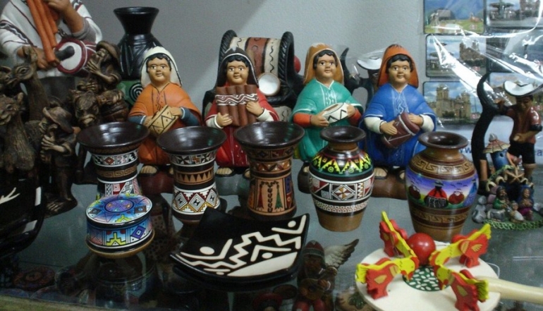 Artesan&iacute;as